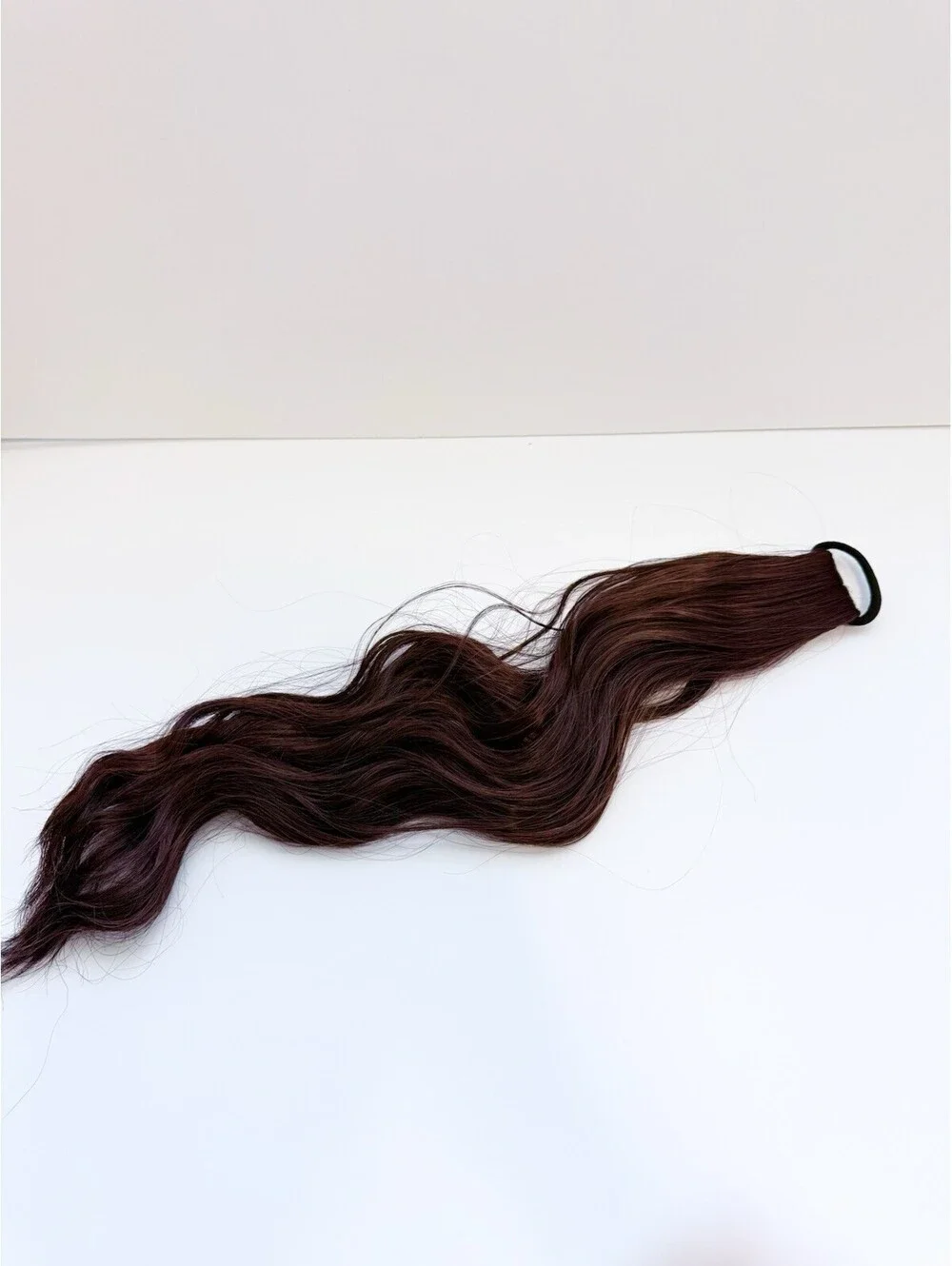 N/A wavy ponytail